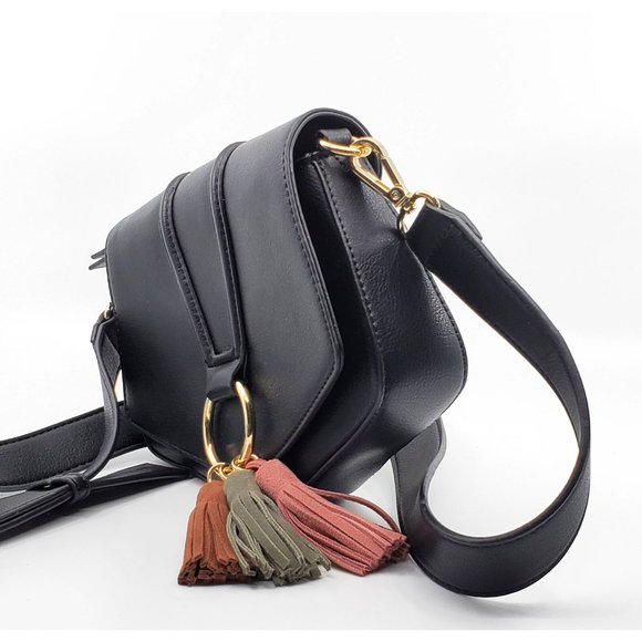 NWOT Inc Black Megann Geo Crossbody $69.50 - Picture 2 of 4